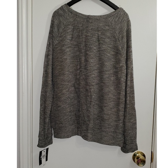 Leopard Print shirt - Picture 4 of 4